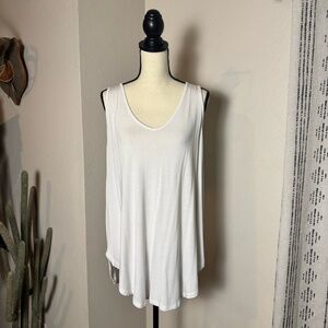 Torrid Super Soft White Tank Top - 2x
